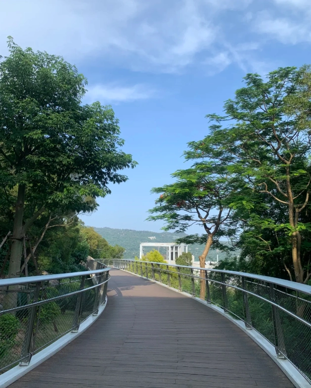 which subway line to Xiamen Botanical Garden