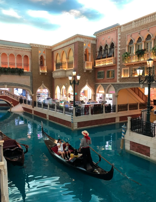 Macau gondola photos
