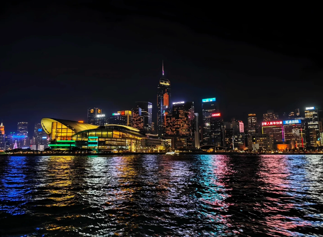 victoria harbour view