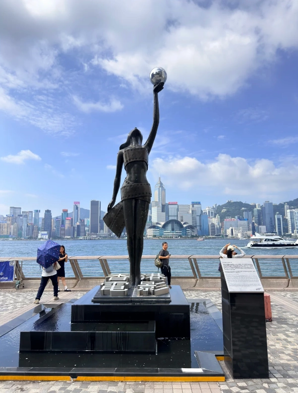 Hong Kong harbour cruise Hong Kong harbour cruise