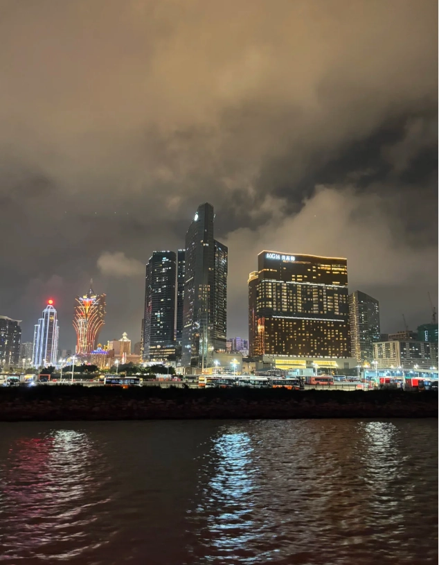 Macau Tower best time to visit