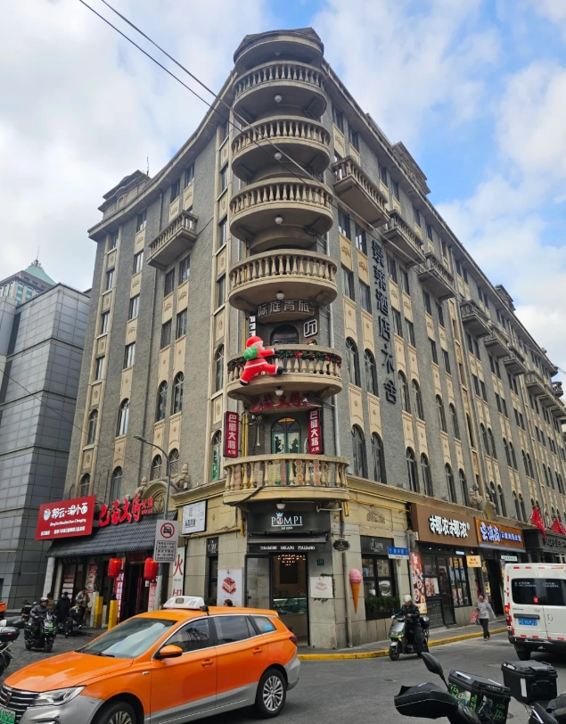 cheap hostels China