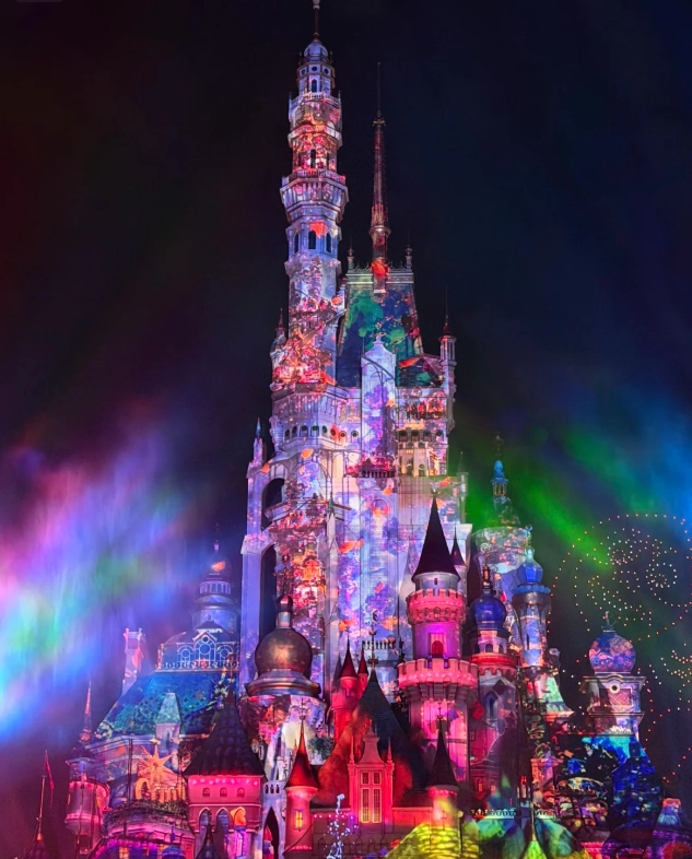 Hong Kong Disneyland guide Hong Kong Disneyland guide