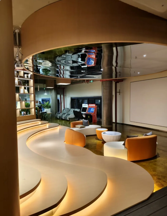 hostels in Beijing for solo travelers