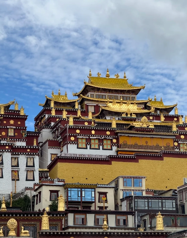 Songzanlin Monastery hours