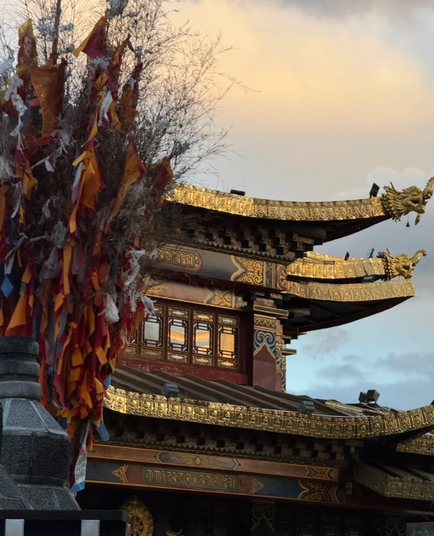 Dukezong Ancient Town travel tips