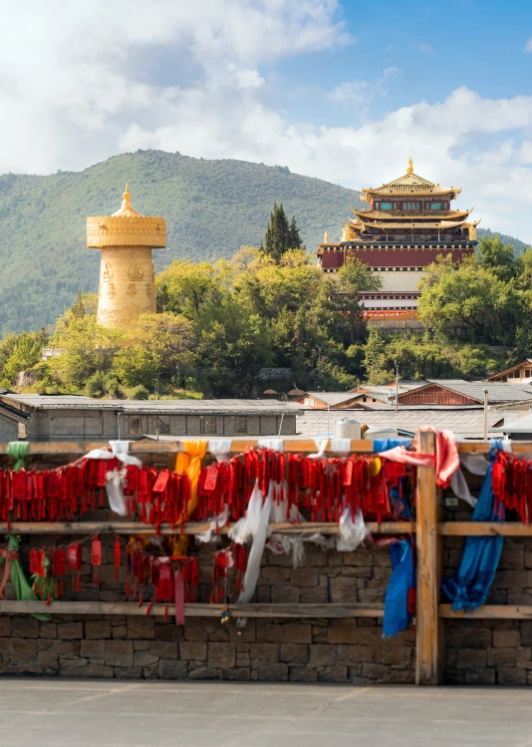 Dukezong Ancient Town travel tips