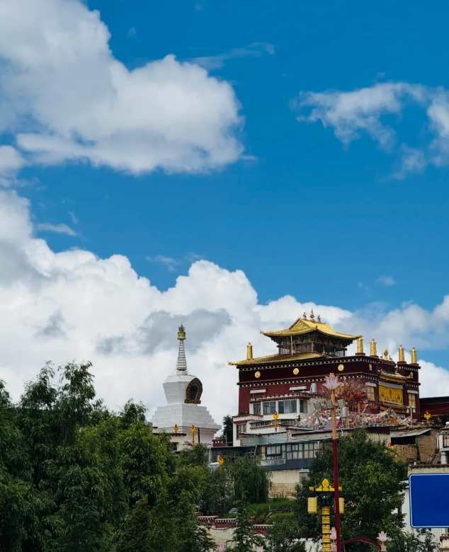 Shangri-La travel tips