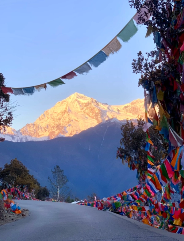 how to get to Feilai Temple