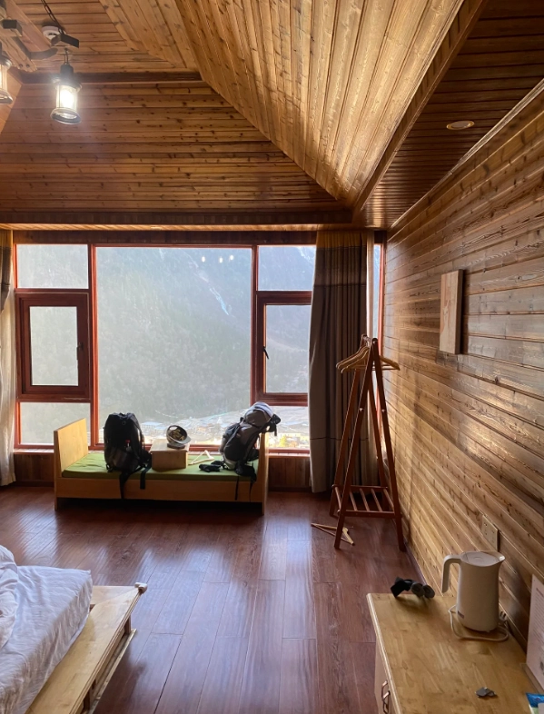 Meili Snow Mountain accommodation