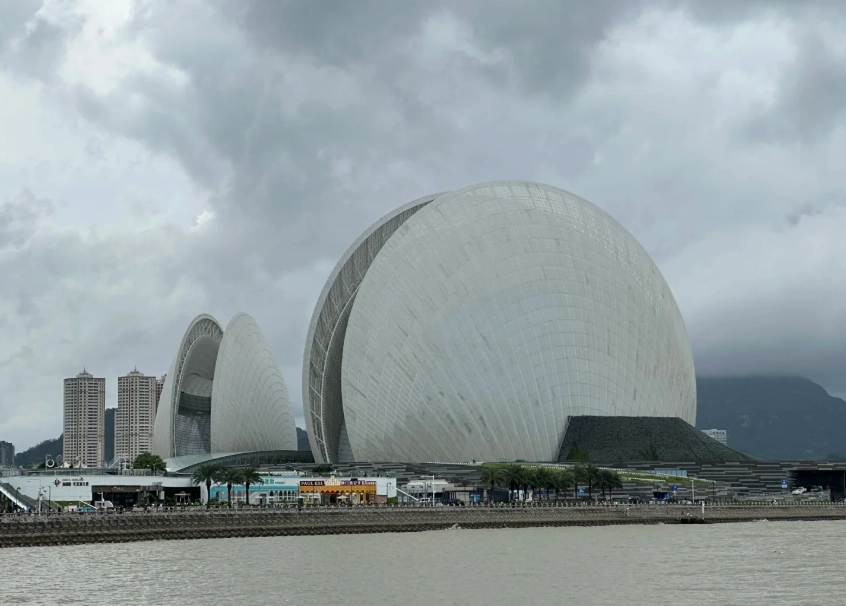 Zhuhai Opera House review