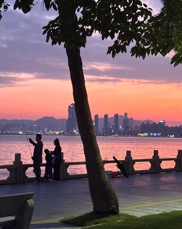 ring road sunset