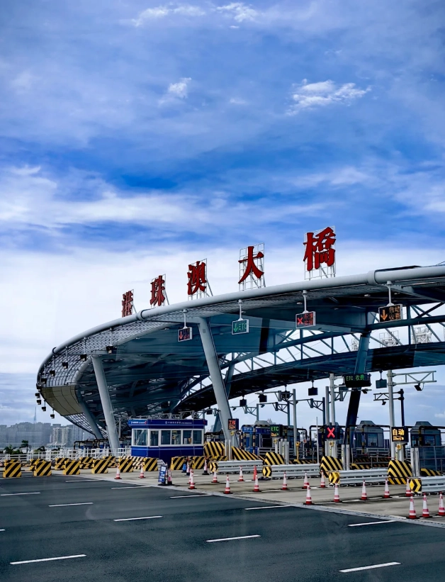 Zhuhai Macau bridge photography
