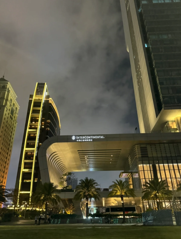 where to stay near Hong Kong-Zhuhai-Macao Bridge