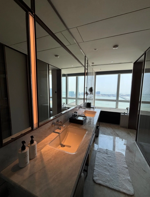 accommodation near Hong Kong-Zhuhai-Macao Bridge