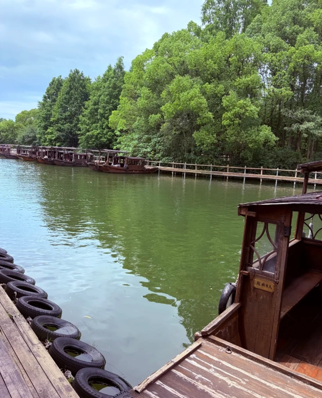 Photo of Wuzhen Water Town: Wuzhen river cruise