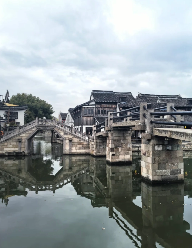 Xitang vs Wuzhen