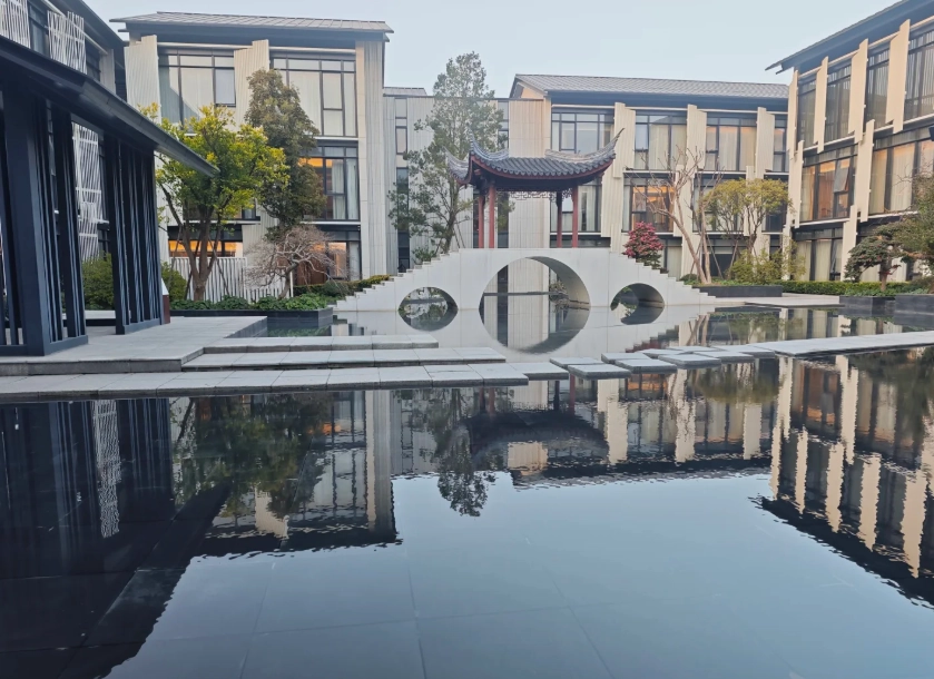 best area to stay in Jiaxing
