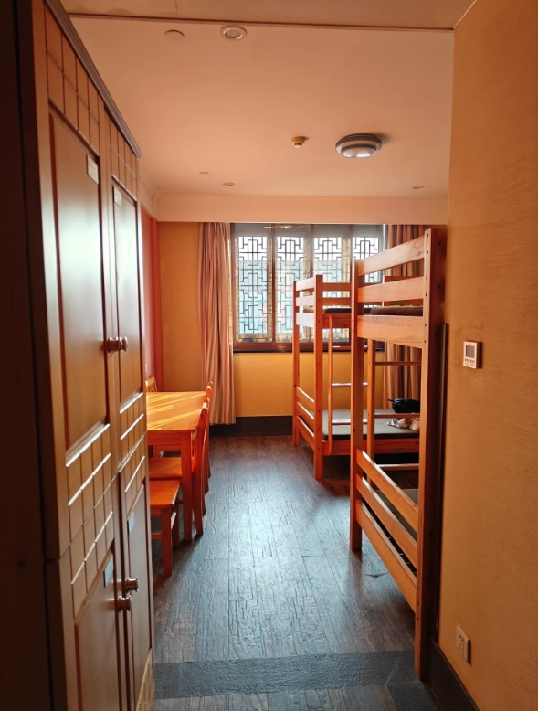 backpackers Jiaxing