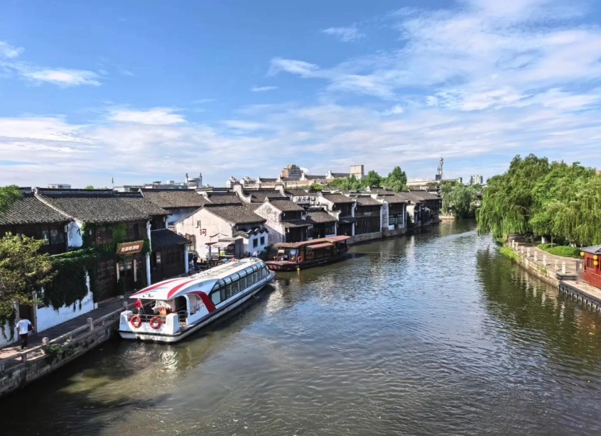 Yuehe Historic District Walking Tour: Insider Tips to Beat the Crowds