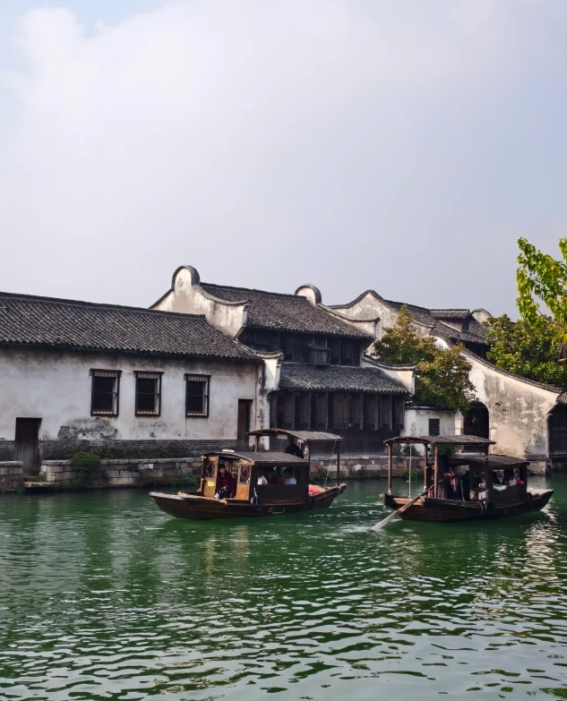 Photo of Wuzhen Water Town: Wuzhen water town cruise