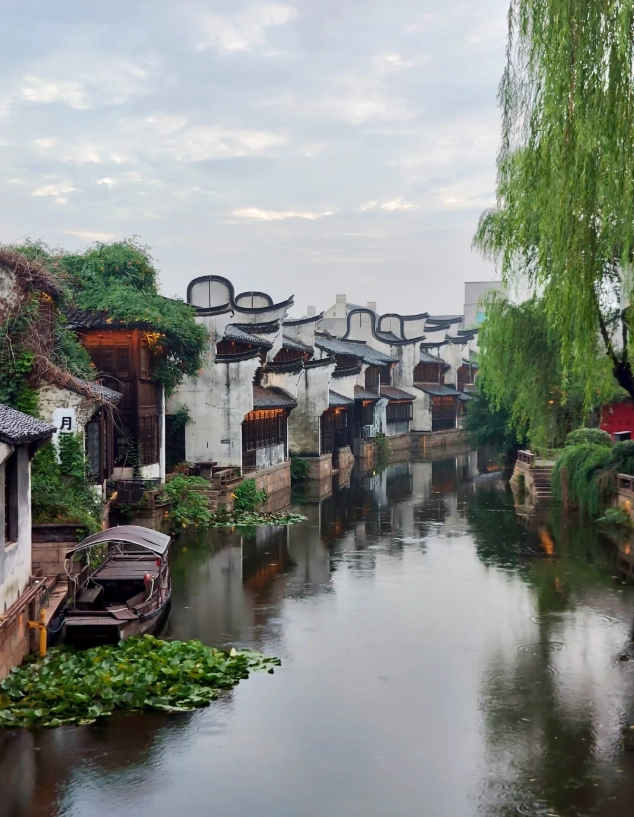 best season to visit Jiaxing