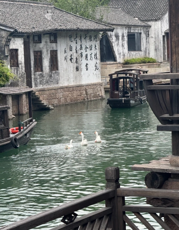 Yanguan Ancient Town how to get there