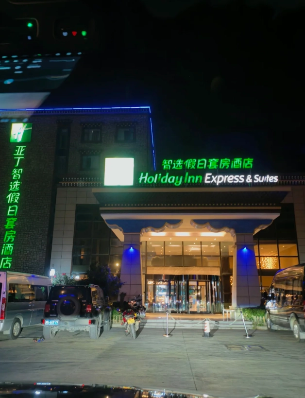 best hotels Shangri-La