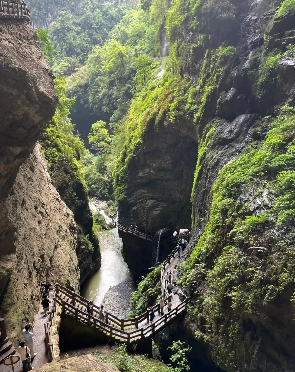 Chongqing natural bridge tips