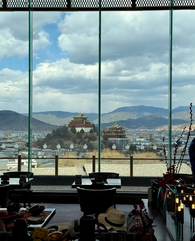 places to stay in Shangri-La