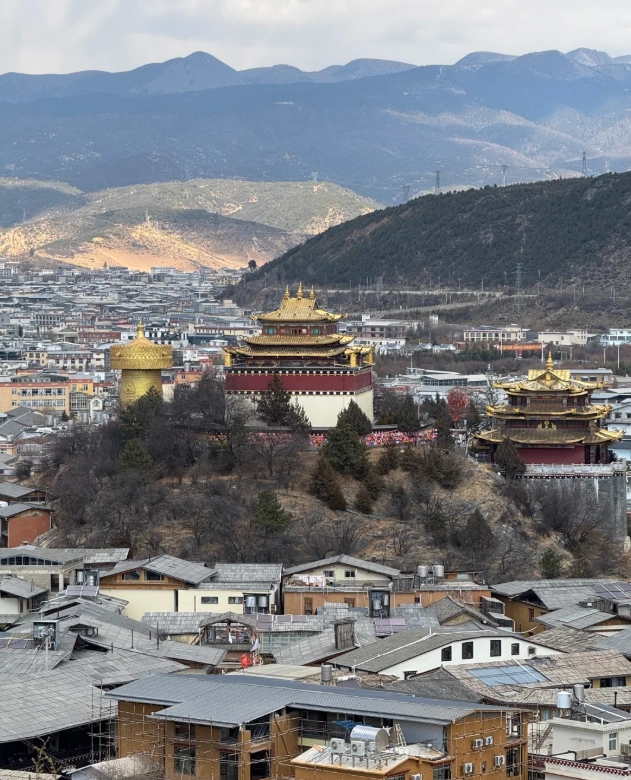 hotels in Shangri-La for foreigners