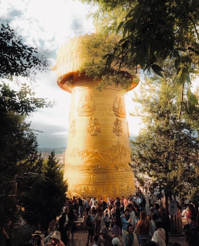 Shangri-La travel guide