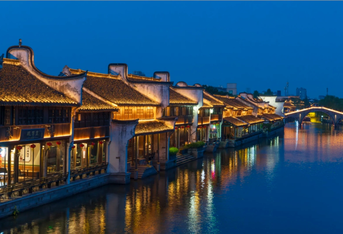 yuehe historic district night view