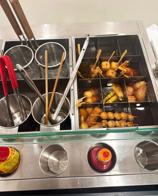 convenience store food China