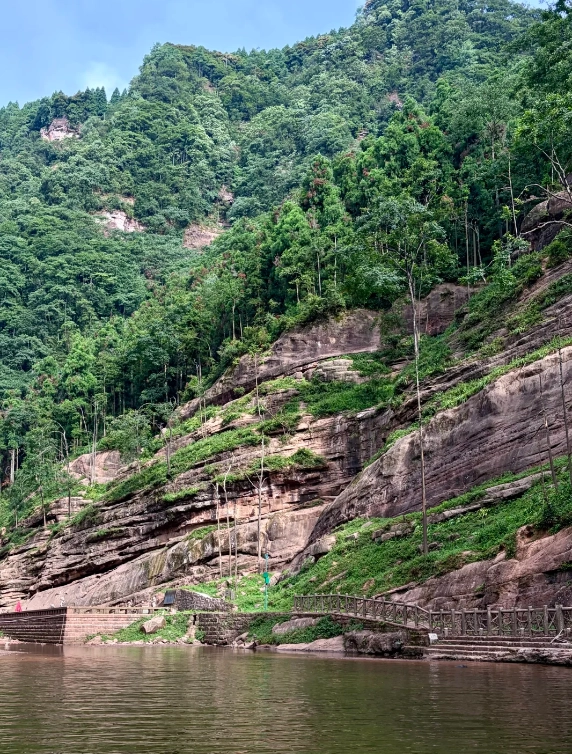 Simian Mountain hiking Simian Mountain hiking