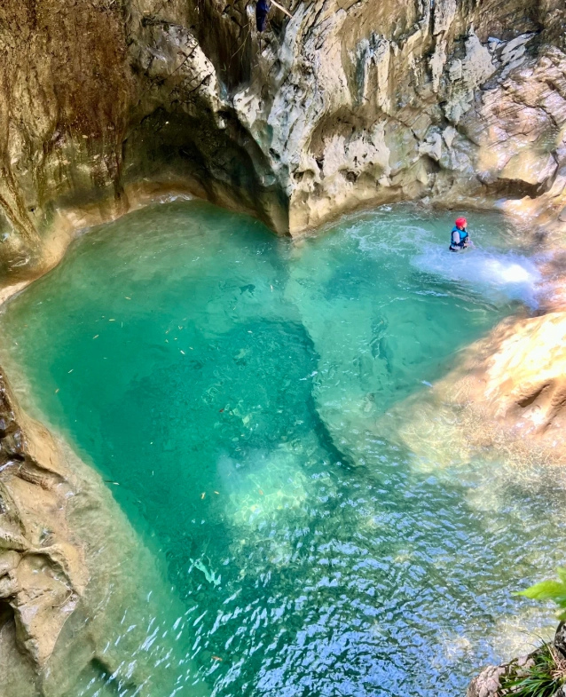 Jindao Gorge hiking Jindao Gorge hiking