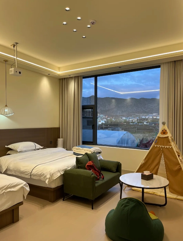 hotels near Songzanlin Monastery