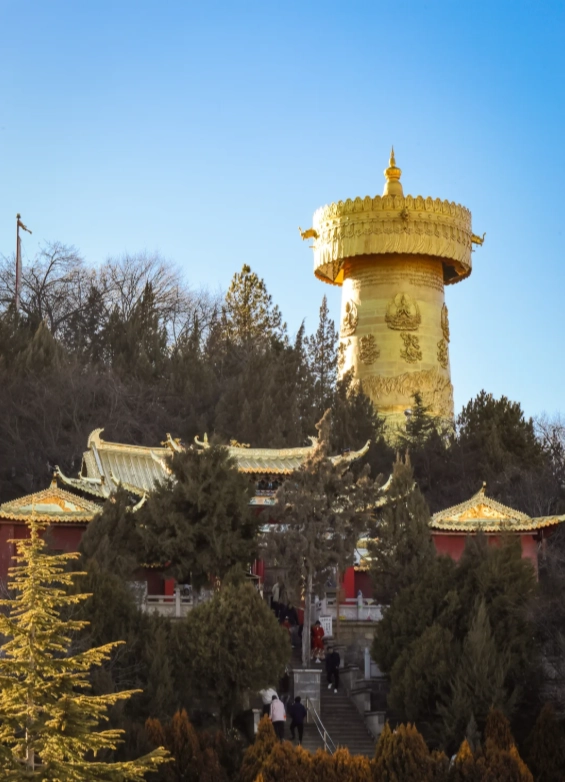 Shangri-La attractions Shangri-La attractions