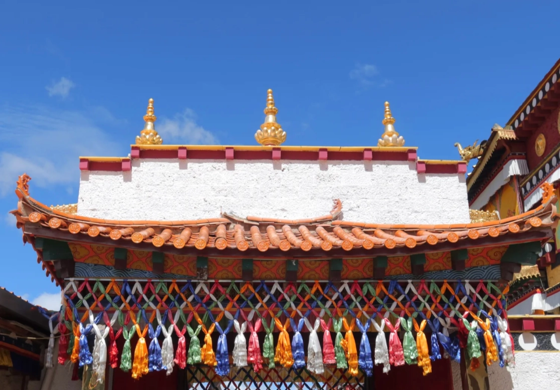 Tibetan monastery photography tips