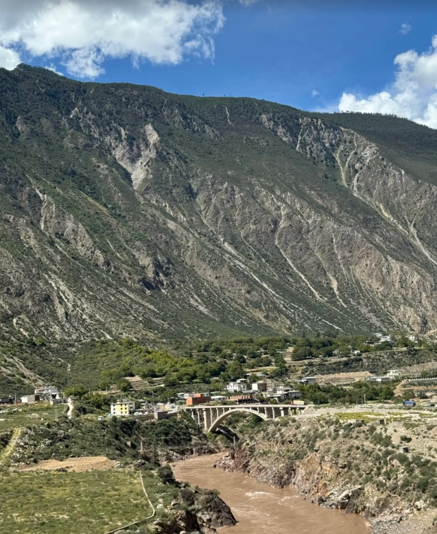 yubeng village transportation