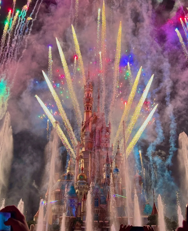 best photo locations Hong Kong Disneyland best photo locations Hong Kong Disneyland