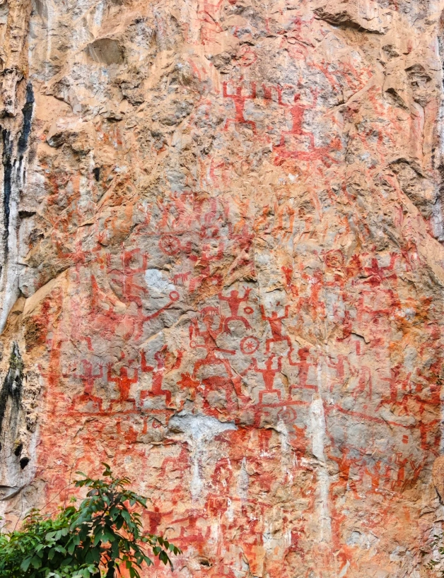 how long to visit zuojiang huashan rock art