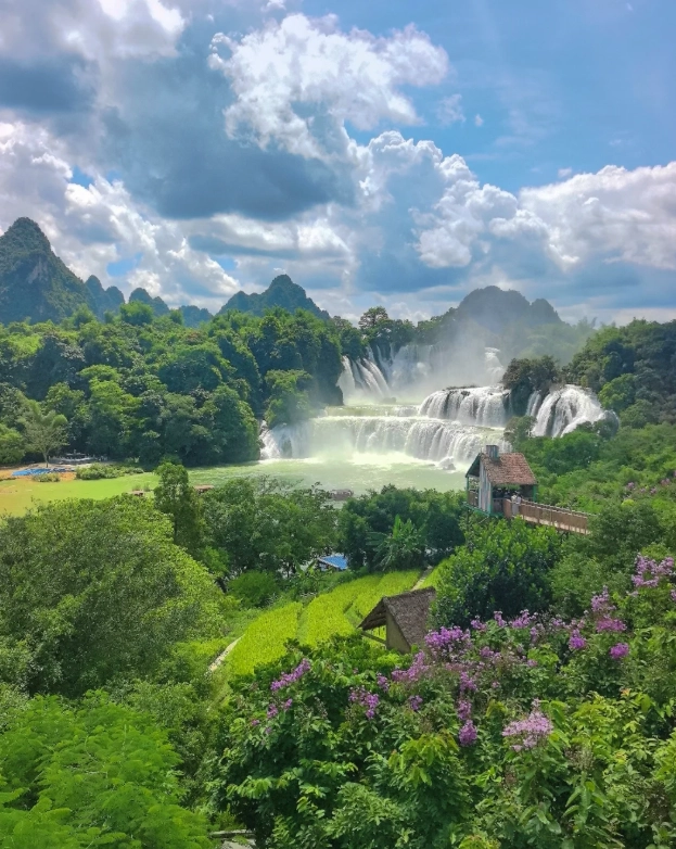 Mingshi Scenery