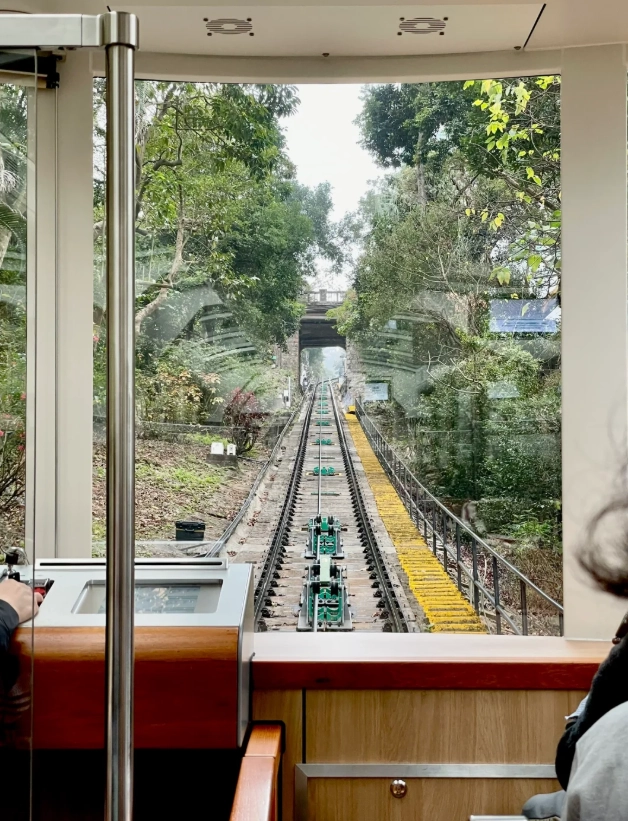 Hong Kong transit tour