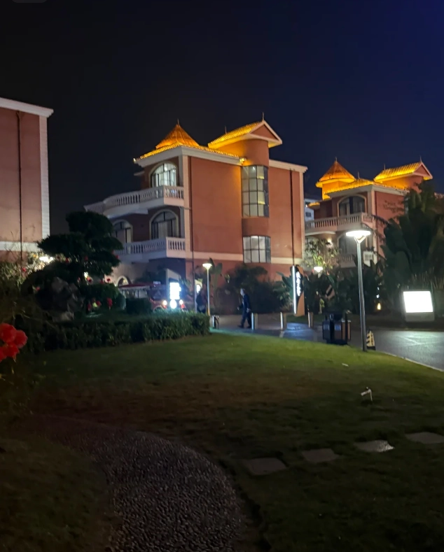 Chongzuo hotels for Huashan Rock Art