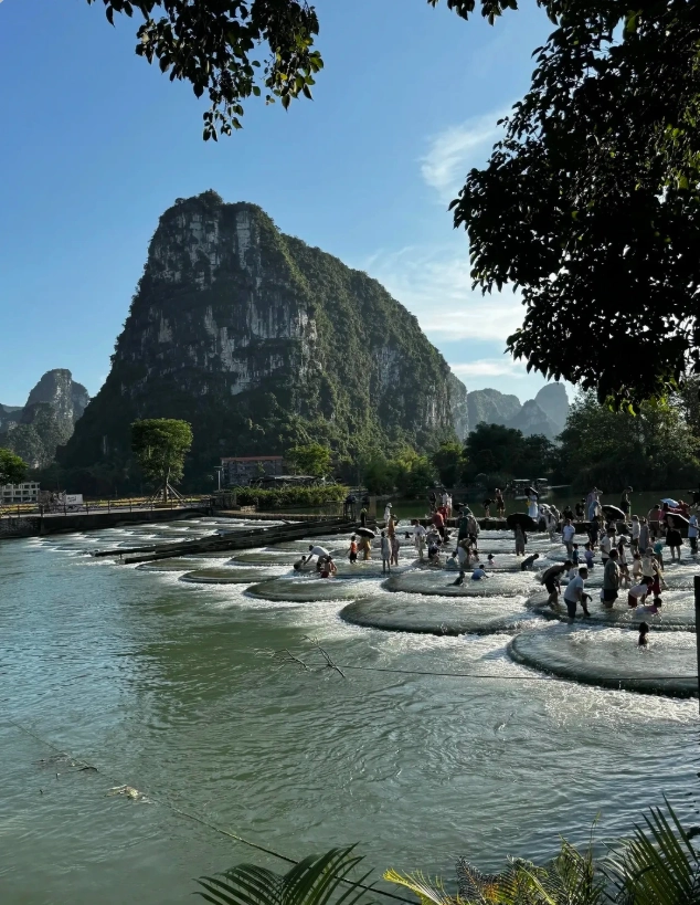 detian waterfall tour