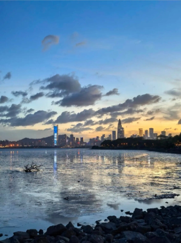 how many days in shenzhen