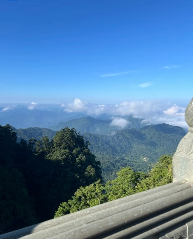 Wudang Mountains travel guide Wudang Mountains travel guide
