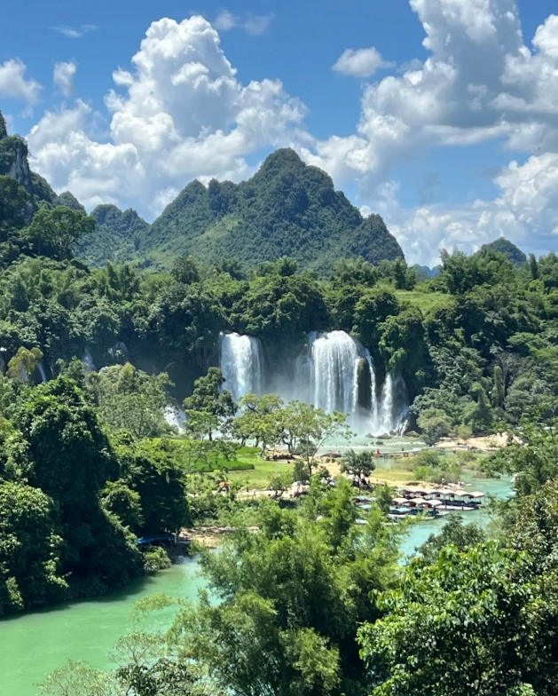 ban gioc detian waterfall border crossing ban gioc detian waterfall border crossing