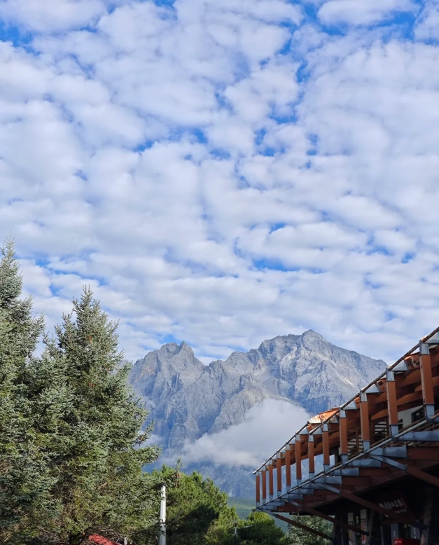 Lijiang to Shangri-La trip: How to Travel Between These Yunnan Gems Like a Pro